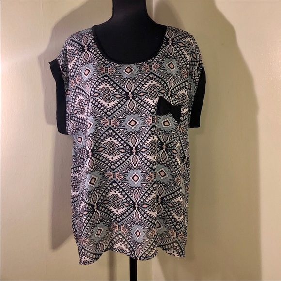 Light mint green plus size blouse with bow pocket - Picture 2 of 5